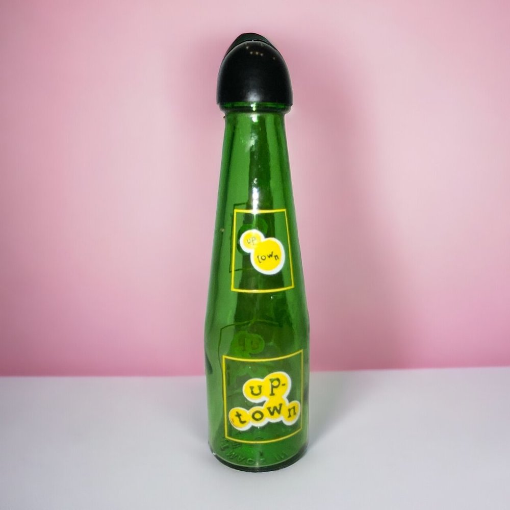 Singleton Vintage 1950's Up-Town Soda Pop Salt & Pepper Shaker Green Glass